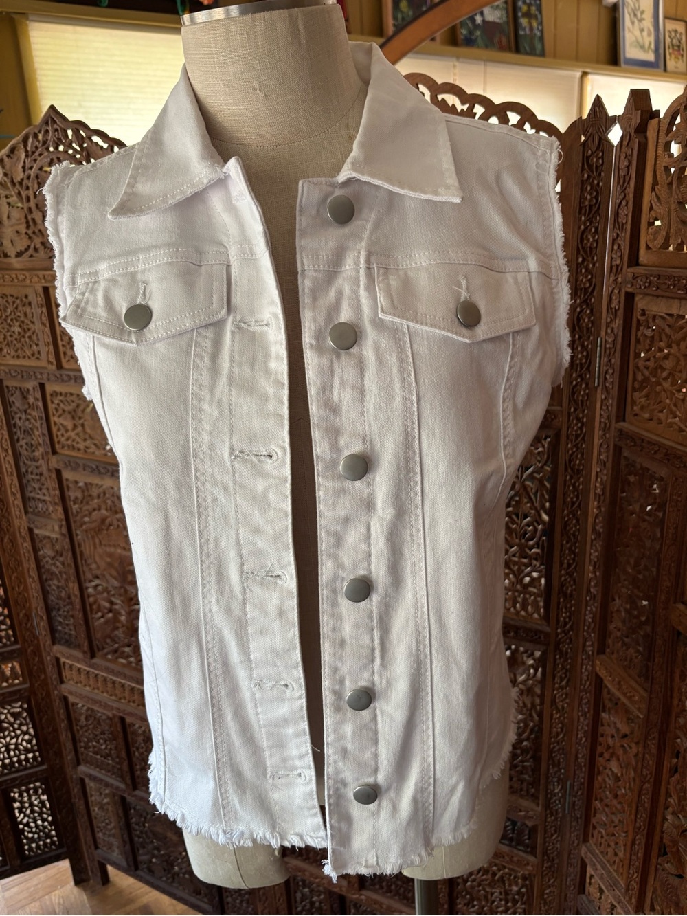 C. EST 1946 White Sleeveless Denim Vest with Button Front